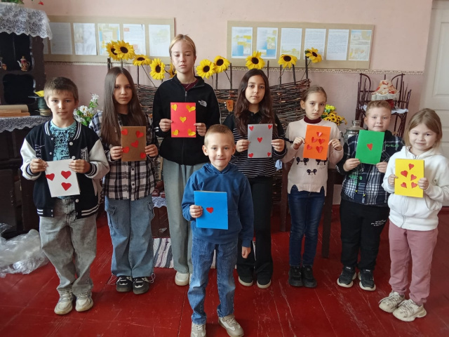 ДОБРЫМ СЛОВОМ ДРУГА СОГРЕЕМ