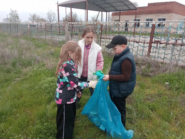 "Родному селу – чистые улицы!"