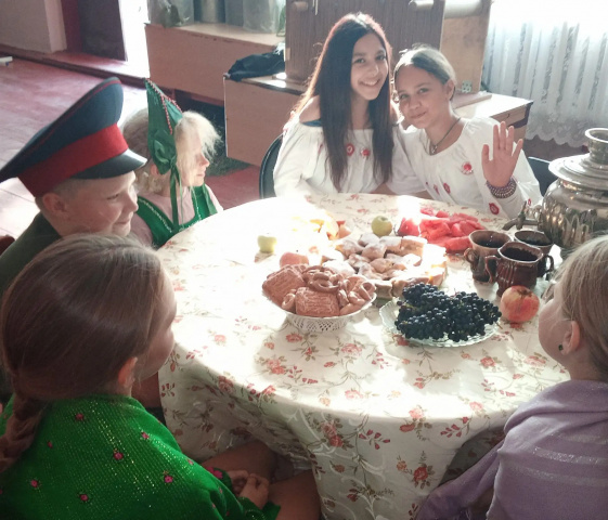 «Яблочный спас-не пройдёт без Вас!»